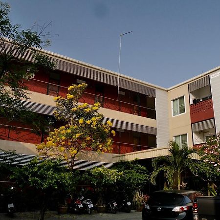 מלון אודון תאני Pakdee House מראה חיצוני תמונה